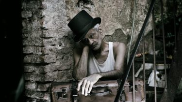 “Soy muy amigo de Fito y sé lo generoso que es con sus amigos y sus colegas. Realmente me gustó mucho todo lo que reivindica en esa serie”, dice Melingo. “Soy muy amigo de Fito y sé lo generoso que es con sus amigos y sus colegas. Realmente me gustó mucho todo lo que reivindica en esa serie”, dice Melingo de la serie "El amor después del amor". (Foto: Fabio Borquez)