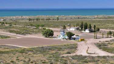 El aeródromo de Las Grutas recibió vuelos de Lade hasta 2012. Foto: Archivo