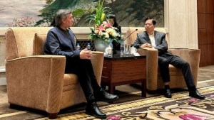 Máximo Kirchner en China: el apoyo a Cristina, reconocimiento a Néstor y «ayudas sin presiones»