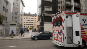 Murieron dos mellizas al caer de la ventana de un sexto piso en España