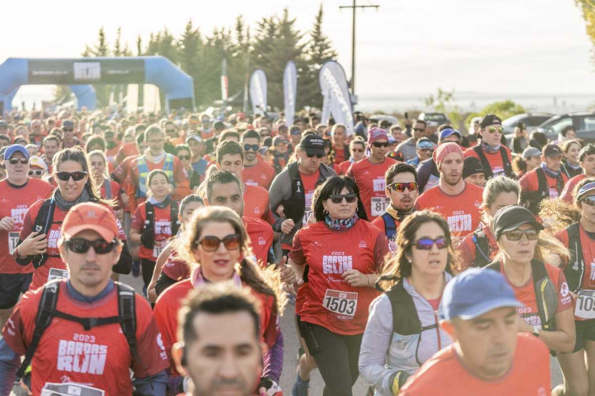 Más de 1.000 personas participaron del Bardas Run. (Foto: Gentileza Carlos Mir)