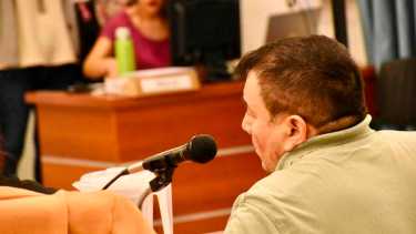 Habló el acusado de incendiar la casa con su pareja y sus hijos dentro en Plottier: «me cegué»