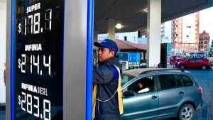 Nación aumentó el precio de un componente del combustible y suma presión a los surtidores