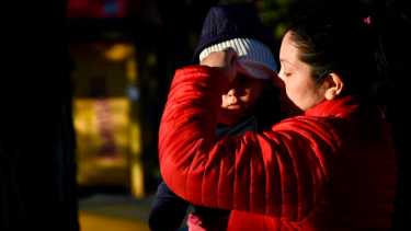 Bajo cero: Neuquén es la segunda ciudad en la que se sintió más frío en el inicio del viernes. Foto: Matías Subat