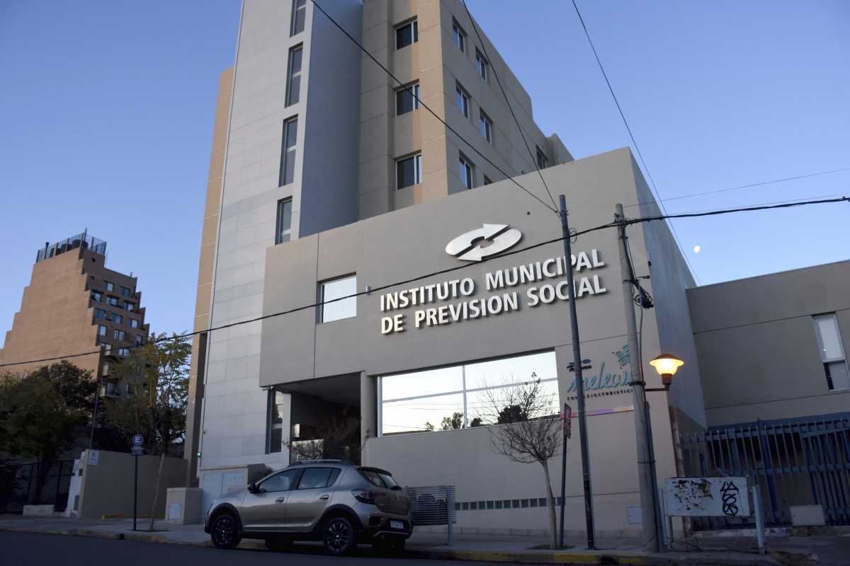 El municipio achicó la deuda con el IMPS (foto Matías Subat)