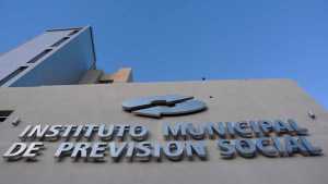 El municipio de Neuquén negocia la deuda con la caja jubilatoria municipal