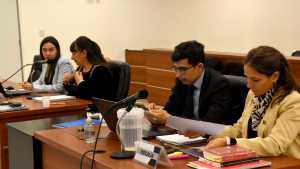 La fiscalía pidió la condena a Vilo por intentar matar a su pareja y a sus hijos, en Plottier