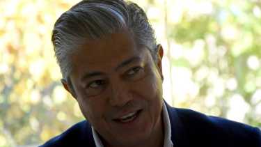 Rolando Figueroa buscará un «aplanamiento» de la curva para la deuda de Neuquén