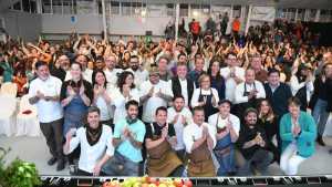 Pehuenia espera hoy una multitud para vivir la Fiesta Nacional del Chef Patagónico