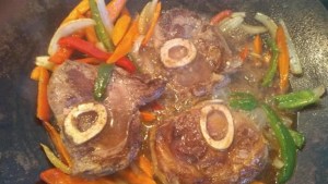 Osobuco al disco con verduras, tremenda opción para los días frescos