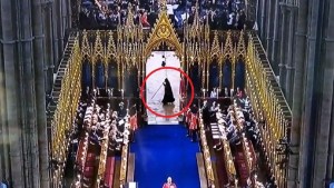 Aseguran que «la muerte» pasó por la coronación del rey Carlos III