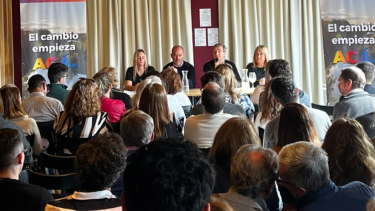 La Asamblea del Pro se reunió en Roca. Tortoriello y Martín encabezarán las negociaciones.