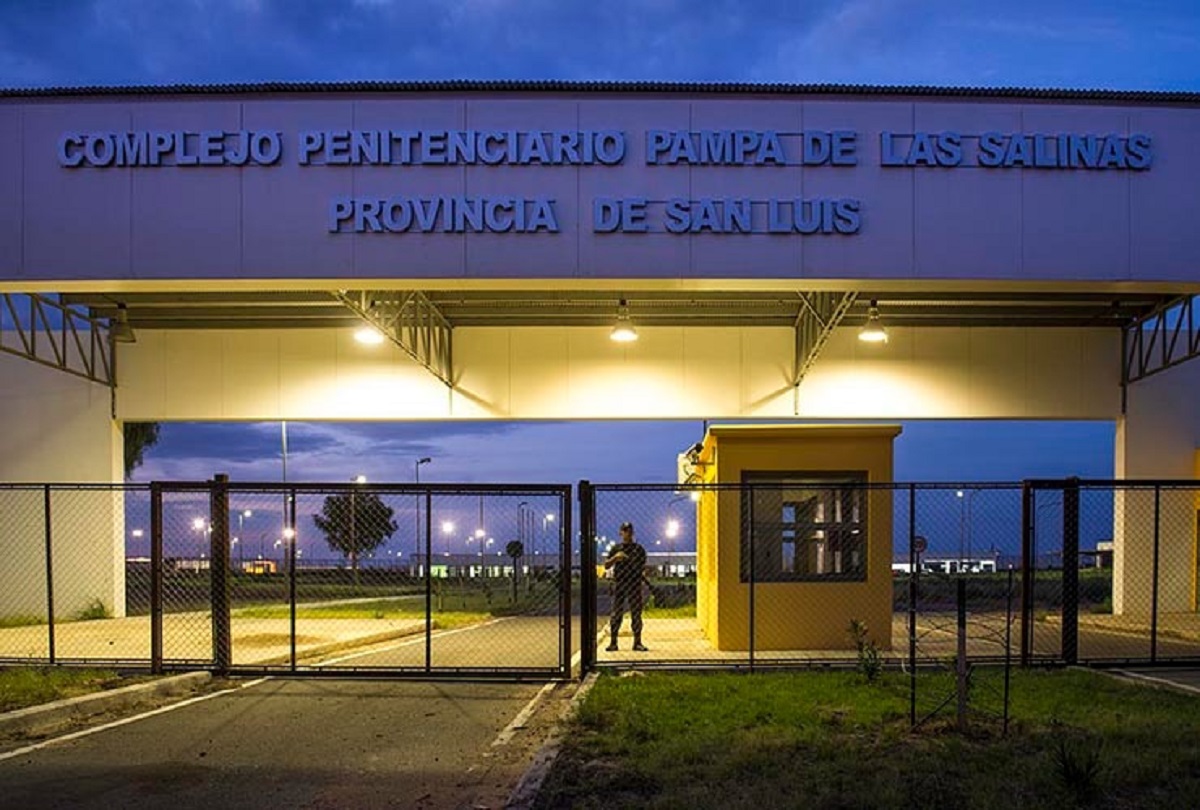 El centro penitenciario de San Luis fue inaugurado en 2014, está en medio de la nada, a 30 kilómetros de la frontera con La Rioja. (Gentileza)