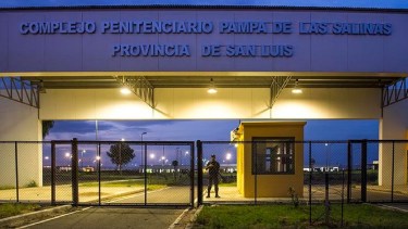 El centro penitenciario de San Luis fue inaugurado en 2014, está en medio de la nada, a 30 kilómetros de la frontera con La Rioja. (Gentileza)
