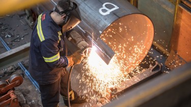 Tenaris dará un bono de casi 800 mil pesos a quienes trabajaron los tubos del gasoducto Néstor Kirchner