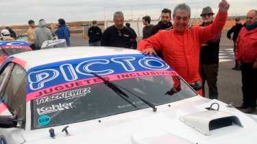 Saladino volvió al TC Neuquino y ratificó su chapa de candidato.