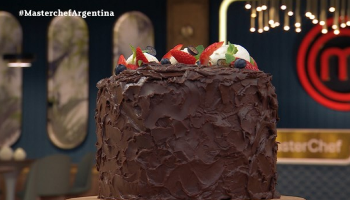 Torta de chocolate, el plato que fue protagonista en MasterChef Argentina.  Foto: Captura Telefé