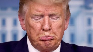 El expresidente estadounidense no asistió aún a las audiencias. 