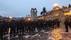La temporada de invierno arranca en Bariloche con 170 refuerzos policiales