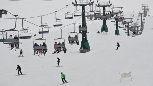 Arrancó la temporada de esquí en Bariloche: así está el cerro Catedral
