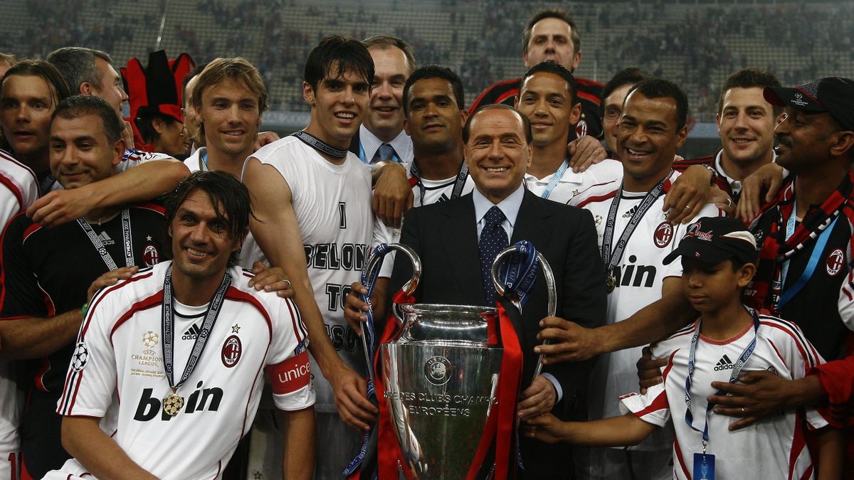 Durante la gestión de Berlusconi, Milan ganó 5 Champions League.
