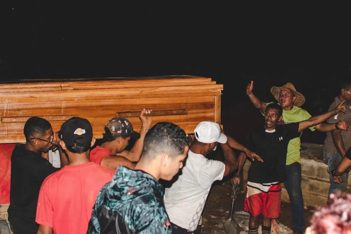 Colapsó una mina de oro ilegal en Venezuela: 12 personas murieron ...