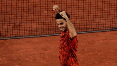 Francisco Cerundolo vive una semana soñada en Roland Garros. (AP Photo/Christophe Ena)