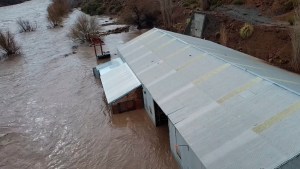 La crecida del río Neuquén afectó la mina de Andacollo: se perdió información geológica clave