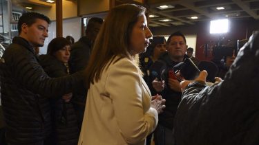 La gobernadora Arabela Carreras tiene la mirada puesta en su candidatura a la intendencia de Bariloche Foto archivo: Chino Leiva