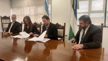 El convenio se firmó en la sede del Poder Judicial en Viedma. Foto: gentileza.