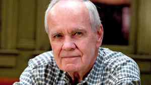 Todos los hermosos libros del gran novelista norteamericano: Cormac McCarthy
