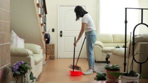 Empleadas domésticas: Cuándo esperar el próximo aumento de sueldo