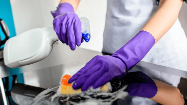 La AFIP notificó a casi 150 mil contribuyentes que podrían tener empleadas domésticas sin registrar. 