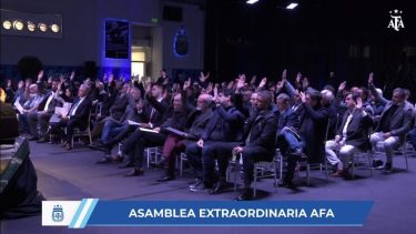 Los dirigentes decidieron sacar un descenso en la asamblea extraordinaria de AFA.