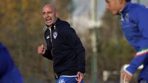 Sebastián Méndez: «Nunca me manejé así, le pido disculpas a la gente de Unión»