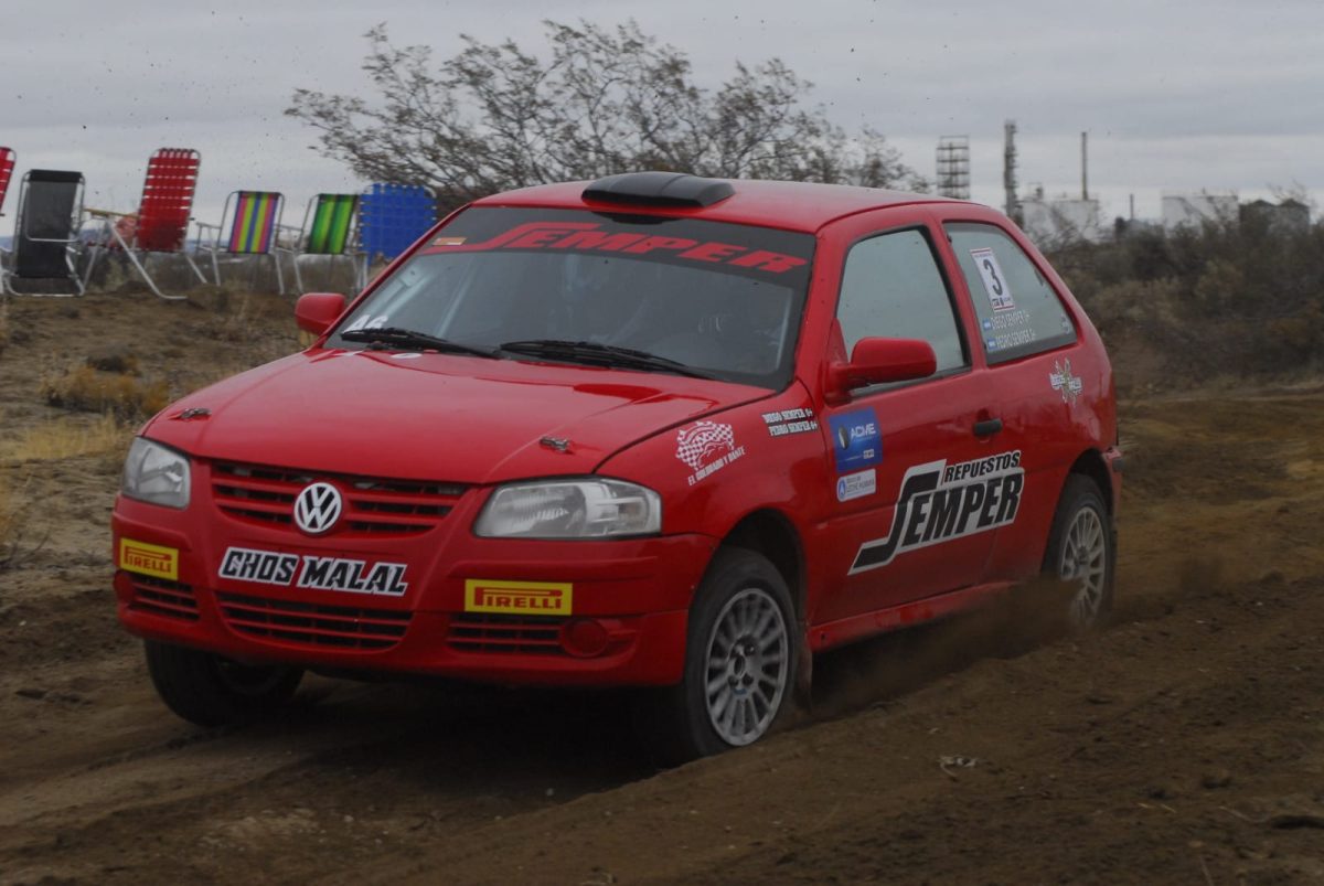 Diego Semper se quedó con la primera etapa del Rally de Plaza Huincul.
