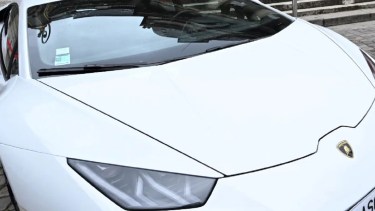 Mataron a un niño en reto viral: Qué velocidad puede alcanzar el Lamborghini que conducían los youtubers