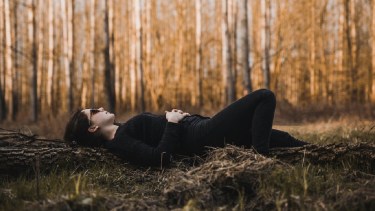 ¿Qué hay detrás del movimiento chino ‘Lying flat’?