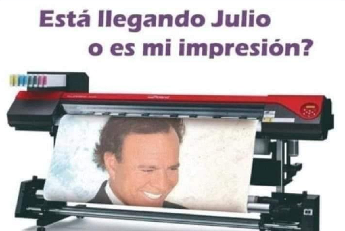 Julio Iglesias, el protagonista de los memes de julio. 