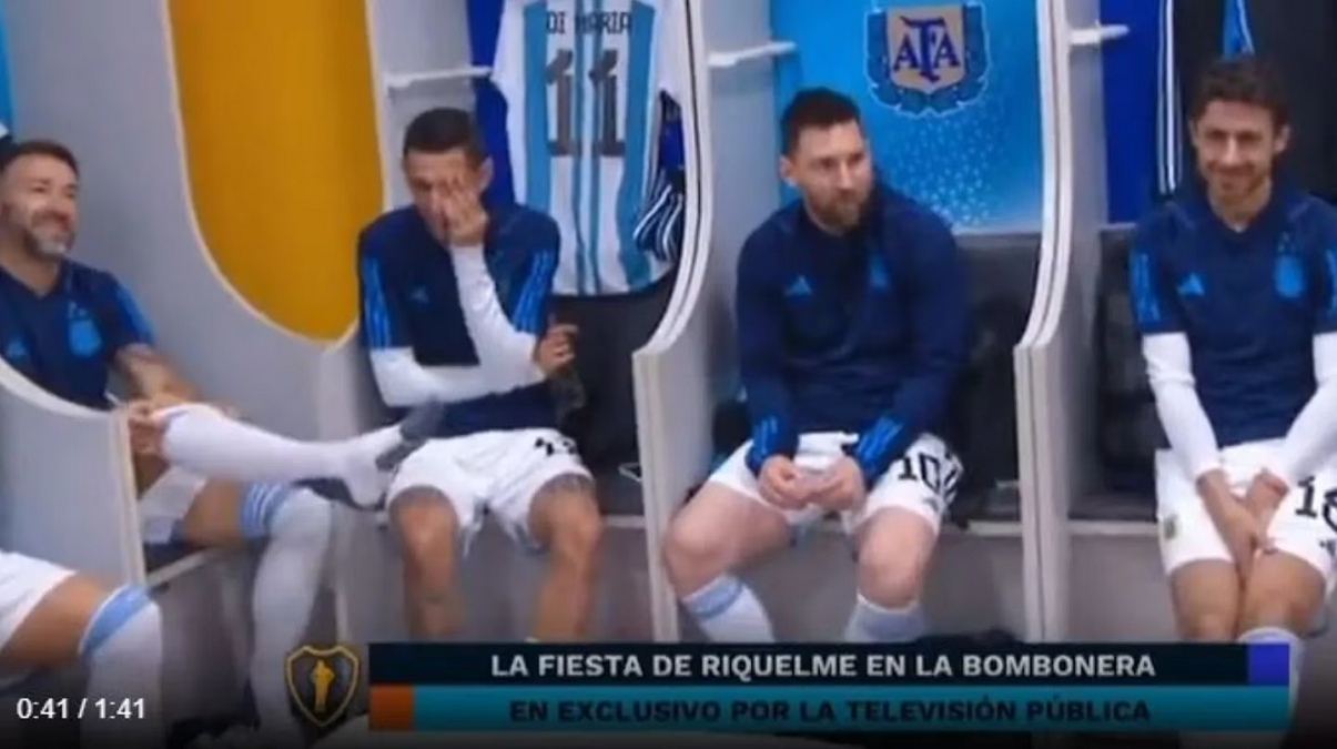 Lionel Messi esquivó a Sofi Martínez en la despedida de Juan Román Riquelme. 