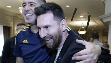 Juan Román y Messi ya están en juntos antes de partir a la Bombonera.