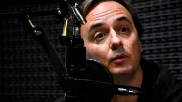Juan Peláez en el estudio de RÍO NEGRO RADIO. La UCR de Neuquén le renovó la presidencia. Foto: Matías Subat