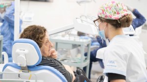 PAMI: Cómo elegir dentista y pedir la atención ambulatoria para jubilados y pensionados