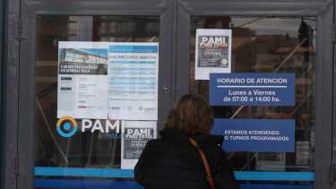 Jubilados del país se autoconvocaron este miércoles. Foto: Juan Thomes.