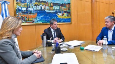 El ministro de Economía recibió al gobernador electo de Neuquén, Rolando Figueroa. (Rolando Figueroa)