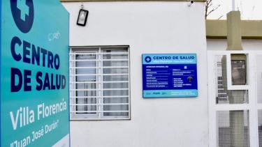 En principio serían seis las afectadas, entre psicólogas, médicas, enfermeras. Foto Matías Subat.