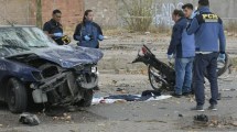 Imagen de Un hombre y su hija murieron en un choque entre una moto y un auto en Mendoza