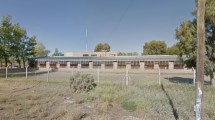 Imagen de Un operario sufrió una descarga eléctrica en una escuela de Neuquén: protestan las familias