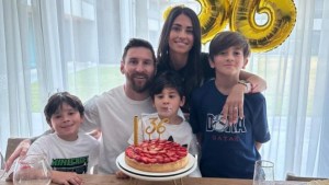 El tierno posteo que Antonela Roccuzzo dedicó a Lionel Messi por su cumpleaños: «Te amamos»