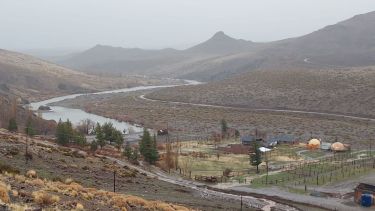 Las intensas precipitaciones de los últimos meses aliviaron la situación en la cordillera neuquina. Foto: Gentileza. 